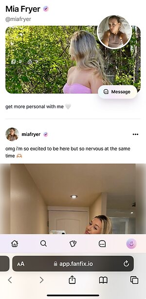 Mia Fryer leaked photo #9