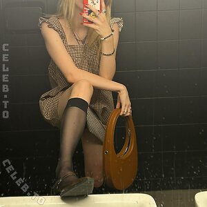 Mia Guethe Nude Leaked Photo #6