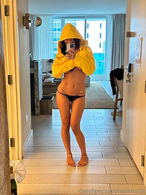 Mia Khalifa leaked photo #302