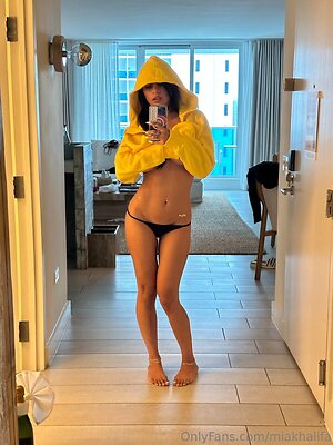 Mia Khalifa leaked photo #305