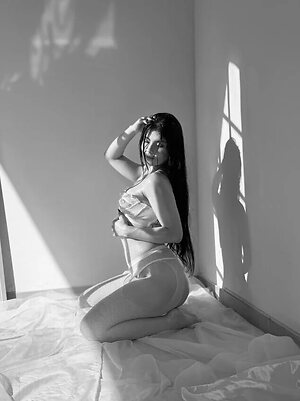 Mia Laurence leaked photo #8