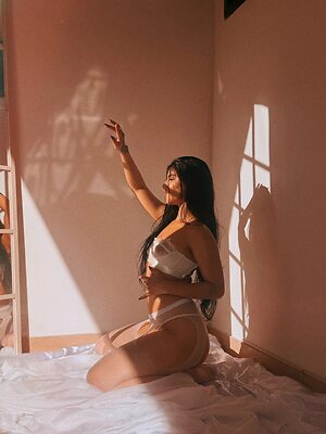 Mia Laurence leaked photo #9