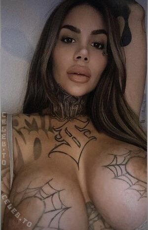 Mia Madisson Nude Leaked Photo #8