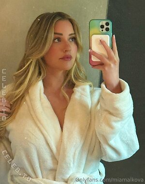 Mia Malkova Nude Leaked Photo #50