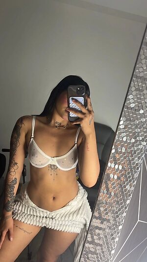Mia-Medina leaked photo #25