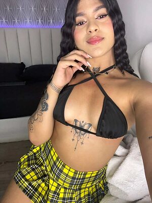 Mia-Medina leaked photo #49