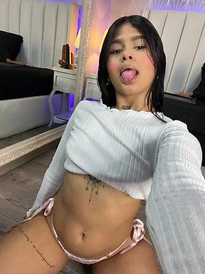 Mia-Medina leaked photo #51