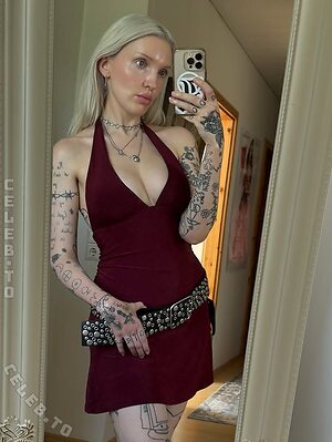 Mia Morgan photo