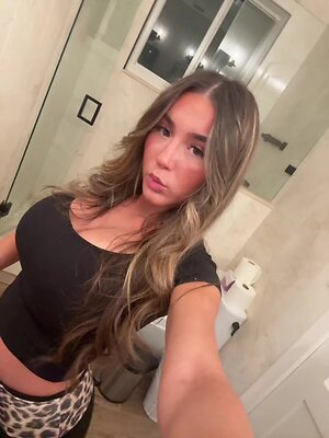 Mia P Nude Leaked Photo #27