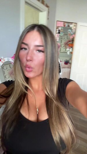 Mia P Nude Leaked Photo #28