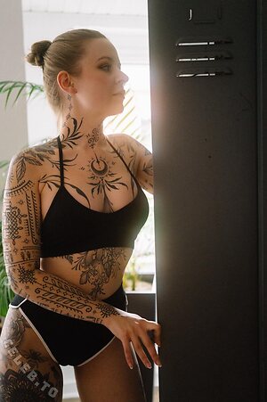 Mia Plaisir photo