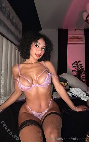 Mia Sorety Nude Leaked Photo #3