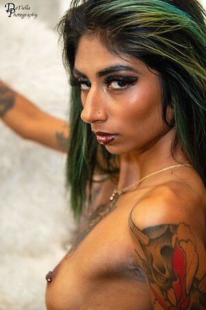 Mia Vanity Nude Leaked Photo #8