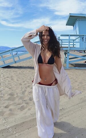 Mia Wynn Nude Leaked Photo #67
