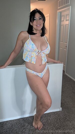 mianavarrofit leaked photo #6