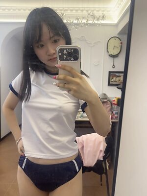 Miaomiaou_ leaked photo #2