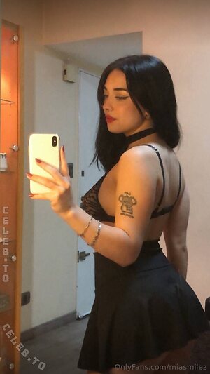 Miasmilez Nude Leaked Photo #10