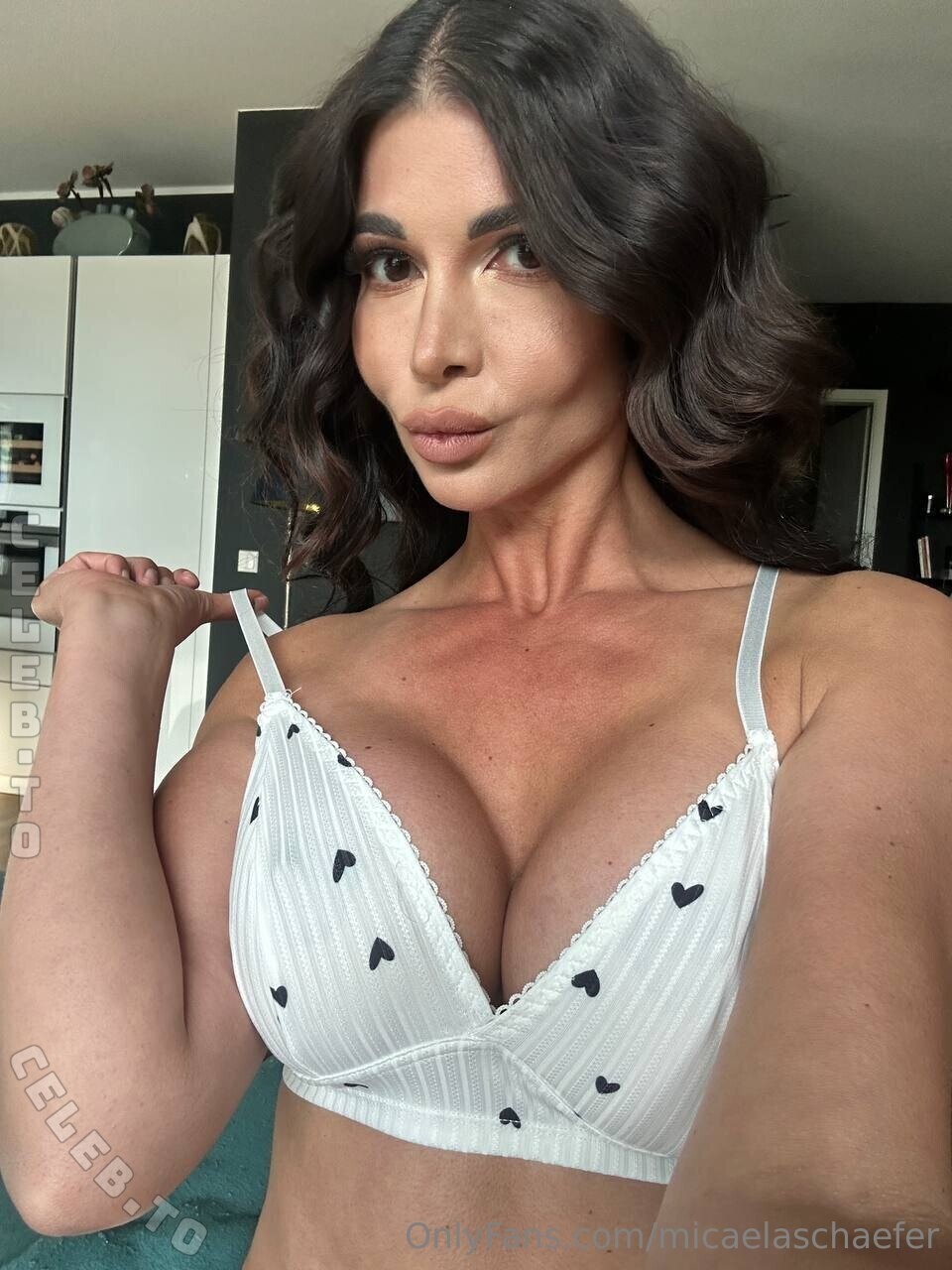 Micaela Schäfer photo