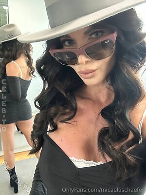 Micaela Schäfer Nude Leaked Photo #47