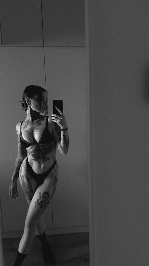 Michaela Cútová leaked photo #17