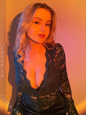 Michaela Nude Leaked Photo #2