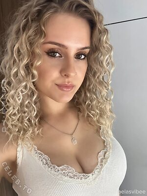 Michaela photo
