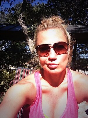 Michelle Beadle leaked photo #14