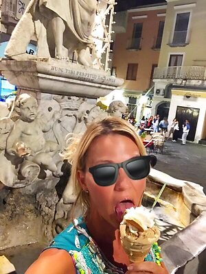 Michelle Beadle leaked photo #31