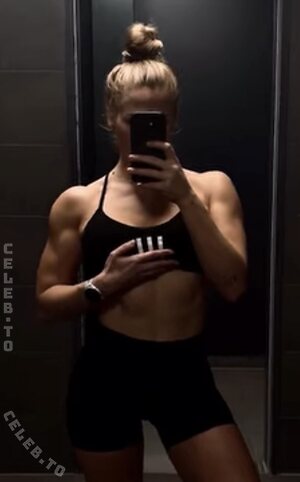 Michelle Czaja Nude Leaked Photo #2