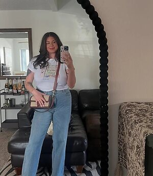 Michelle D. leaked photo #12