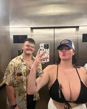 Michelle D. leaked photo #17