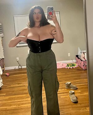 Michelle D. Nude Leaked Photo #30