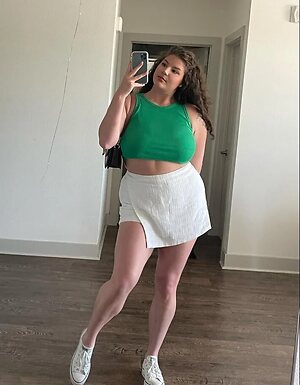 Michelle D. leaked photo #59