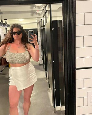 Michelle D. leaked photo #64