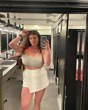 Michelle D. leaked photo #66