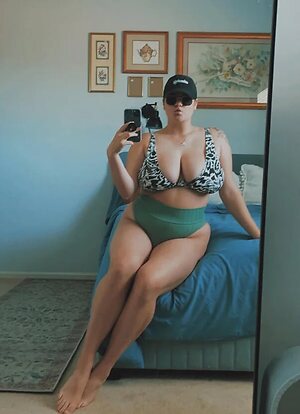 Michelle D. Nude Leaked Photo #93