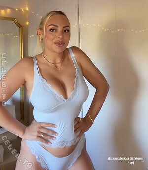Michelle Daniaux Nude Leaked Photo #30