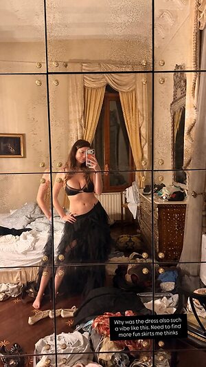Michelle Ellyse Schlaman leaked photo #14