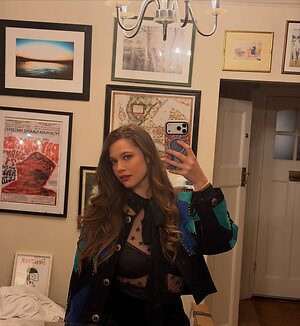 Michelle Ellyse Schlaman leaked photos