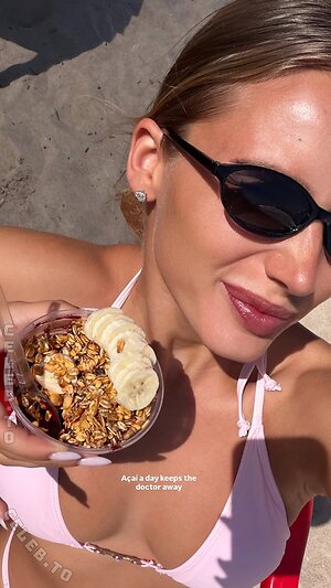 Michelle Hartmann Nude Leaked Photo #52