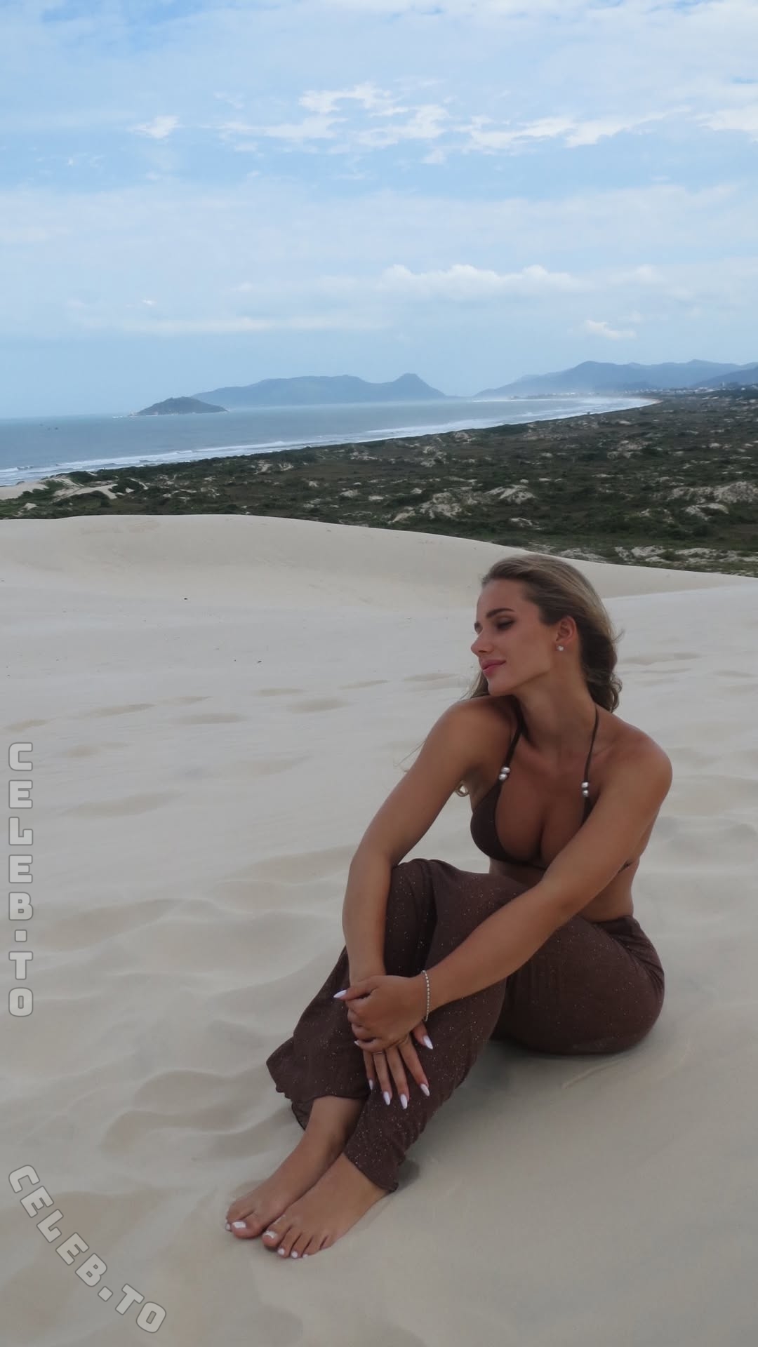 Michelle Hartmann Nude Leaked Photos