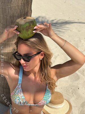 Michelle Hartmann Nude Leaked Photo #75