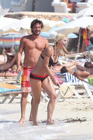 Michelle Hunziker Nude Leaked Photo #487