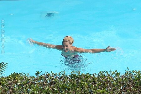 Michelle Hunziker Nude Leaked Photo #493