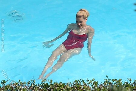 Michelle Hunziker Nude Leaked Photo #494