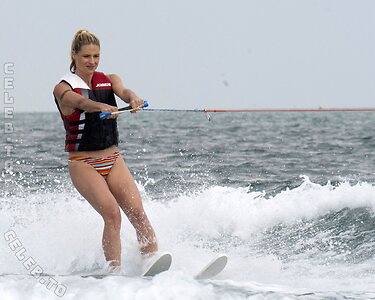 Michelle Hunziker Nude Leaked Photo #537