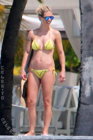 Michelle Hunziker Nude Leaked Photo #589