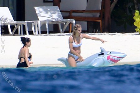 Michelle Hunziker Nude Leaked Photo #595