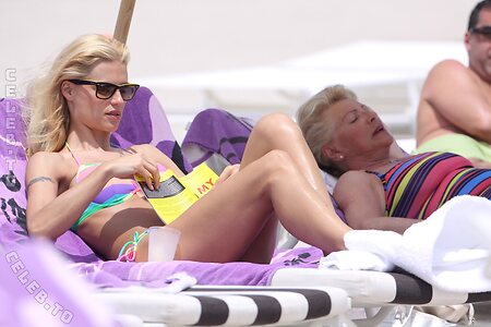Michelle Hunziker Nude Leaked Photo #602