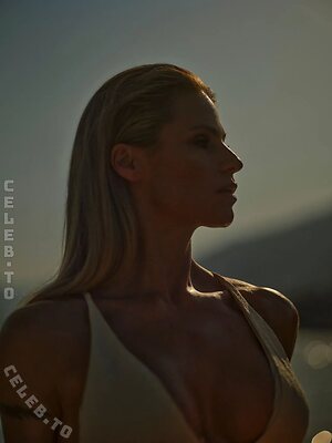 Michelle Hunziker photo